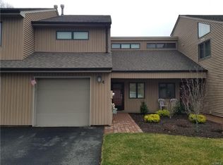 4 Contempra Cir, Tappan, NY 10983