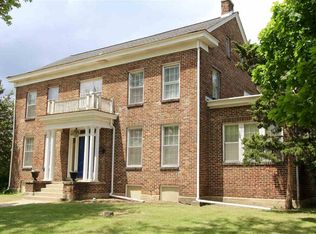 823 E Center St, Warsaw, IN 46580