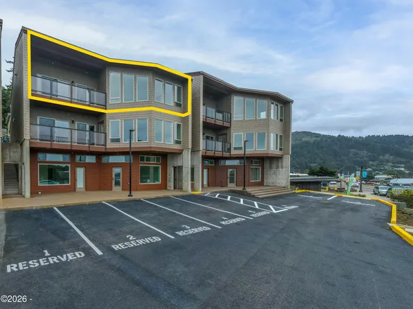 470 Highway 101 N #103, Yachats, OR 97498