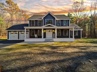 107 Chester Rd, Derry, NH 03038