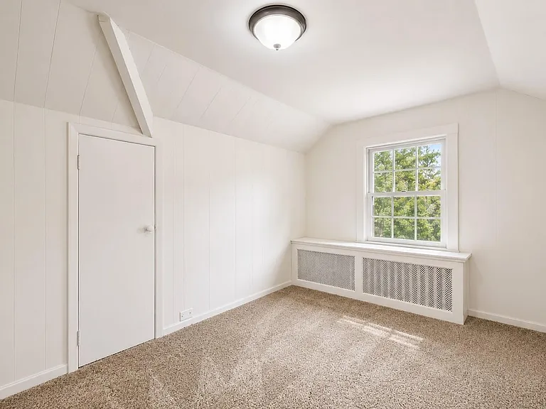 316 Pitney Rd — Photo 14