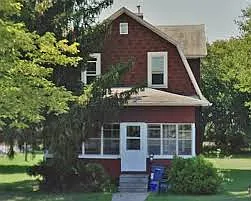 228 9th Ave #1