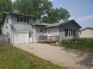 614 McCabe St, Pender, NE 68047