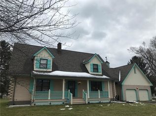 43 Shannon St, Bath, NY 14810