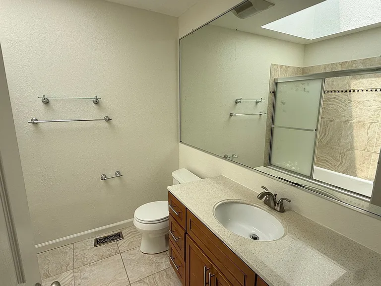 6252 Ridgemont Dr — Photo 19
