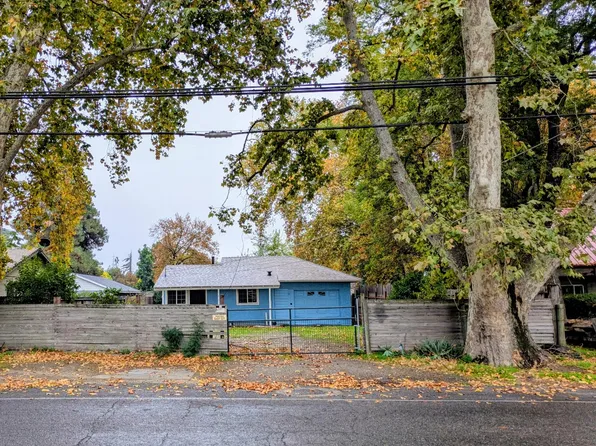 15695 El Capitan Way, Delhi, CA 95315