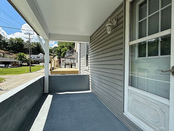 2nd image of 802 Western Ave