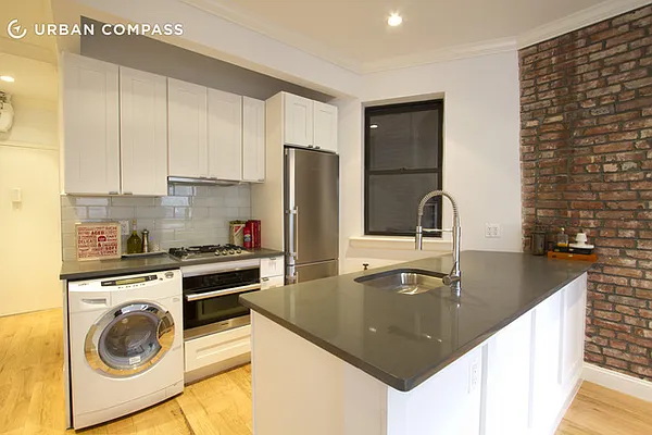 Rented by Compass | media 18