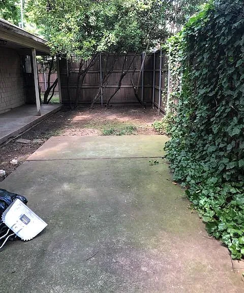 4414 Holland Ave — Photo 24