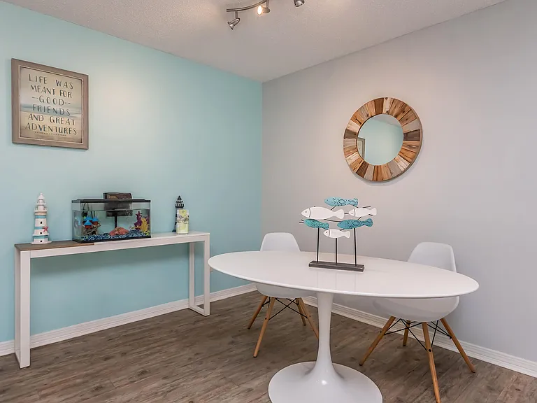 Solis at Gulf Breeze — Photo 18