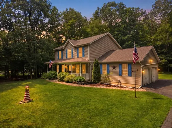 2210 Green St, Lehighton, PA 18235
