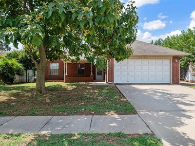 1816 SE 15th St, Moore, OK, 73160