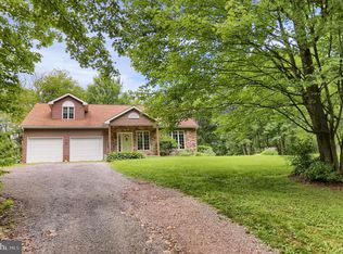 1473 Mountain House Rd, Halifax, PA 17032