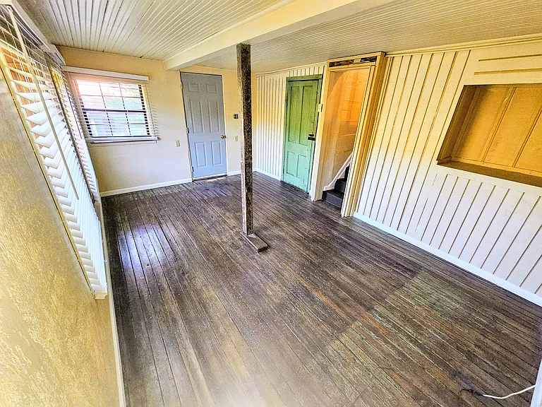 834 Sims Rd — Photo 8