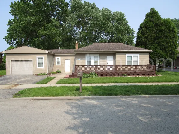 13711 S Laramie Ave, Crestwood, IL 60445