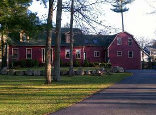 125 Terrianne Dr, Taunton, MA 02780