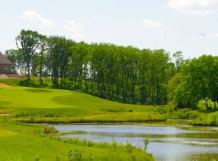 14521 Lake Ridge Rd, Orland Park, IL 60462