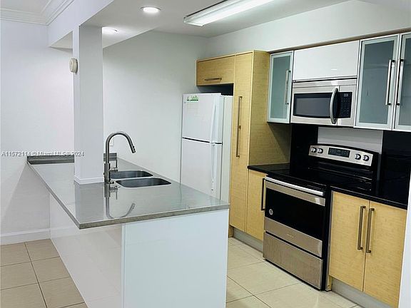 2nd image of 5705 W 20th Ave APT 410