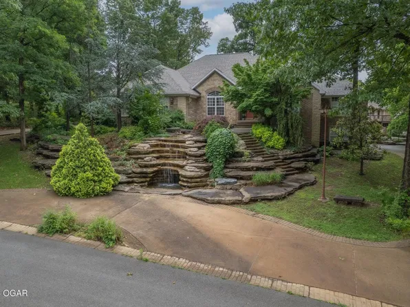 704 Laurel Circle, Neosho, MO 64850