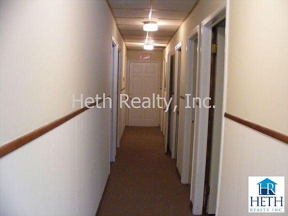 5th image of 952 Cesery Blvd
