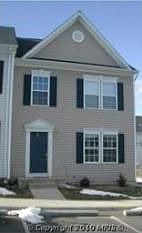 2nd image of 753 Colonels Ct