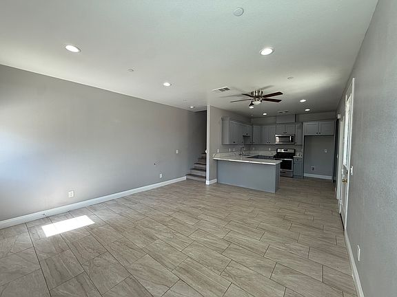 3rd image of 9733-2 Eugenia Ave
