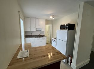 31 Leclair St #B, Winooski, VT 05404