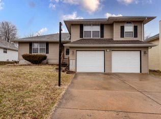 2965 W Darby St, Springfield, MO 65810