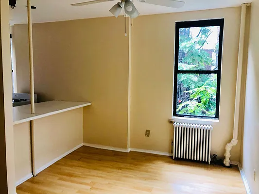 Rented by Warren T Real Estate Corp. | media 9