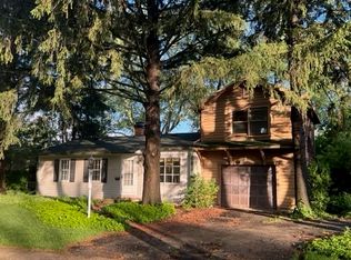 231 Saint Marys Pkwy, Buffalo Grove, IL