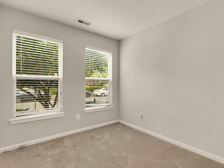 1227 V St NW — Photo 6