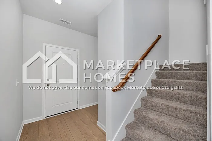 4 bed, 2.5 bath, 1753 sqft, $1,700 — Photo 3