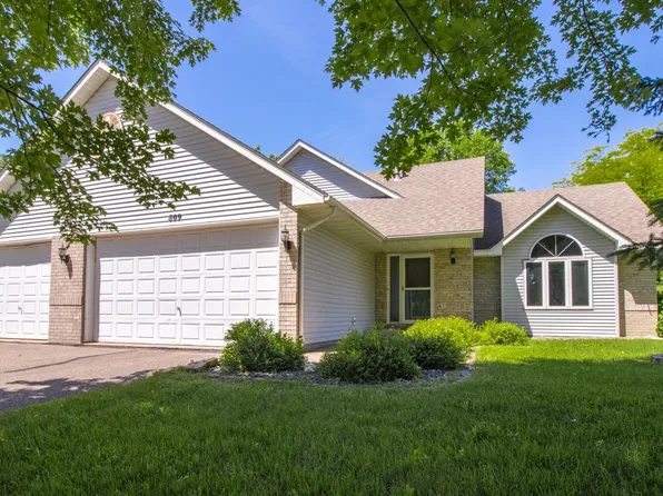 809 Southwood Dr, Delano, MN 55328