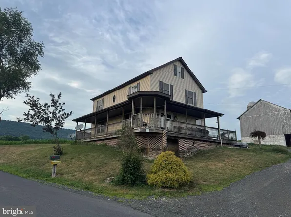 100 Kutz Rd, Pine Grove, PA 17963