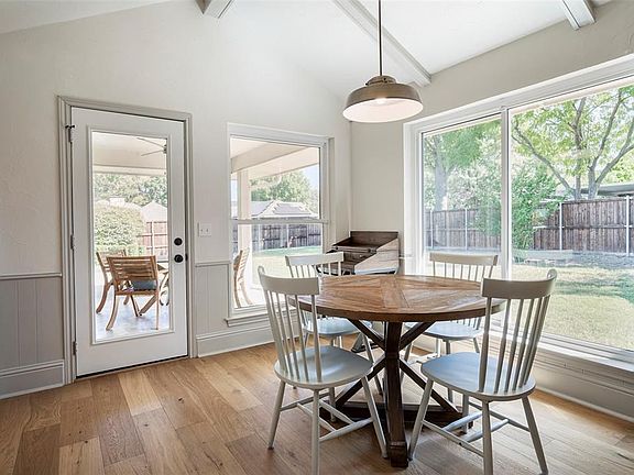 3rd image of 905 Keenan Cir