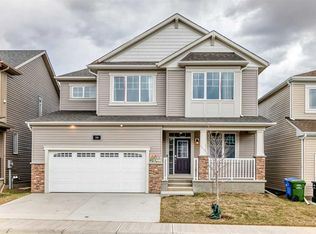 26 W Carringwood St NW, Calgary, AB T3P2A8