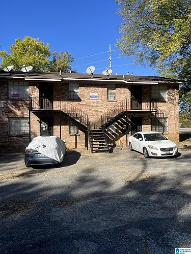 1300 16th Ave N #C Photo 1