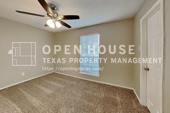 5507 Misty Crest Dr — Photo 16