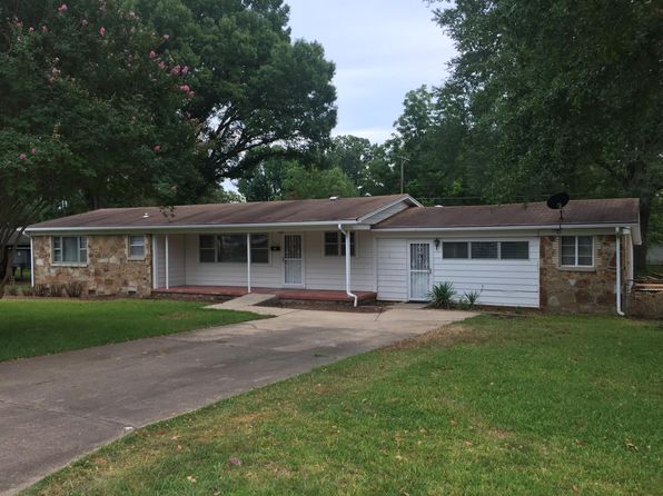 613 Braden St