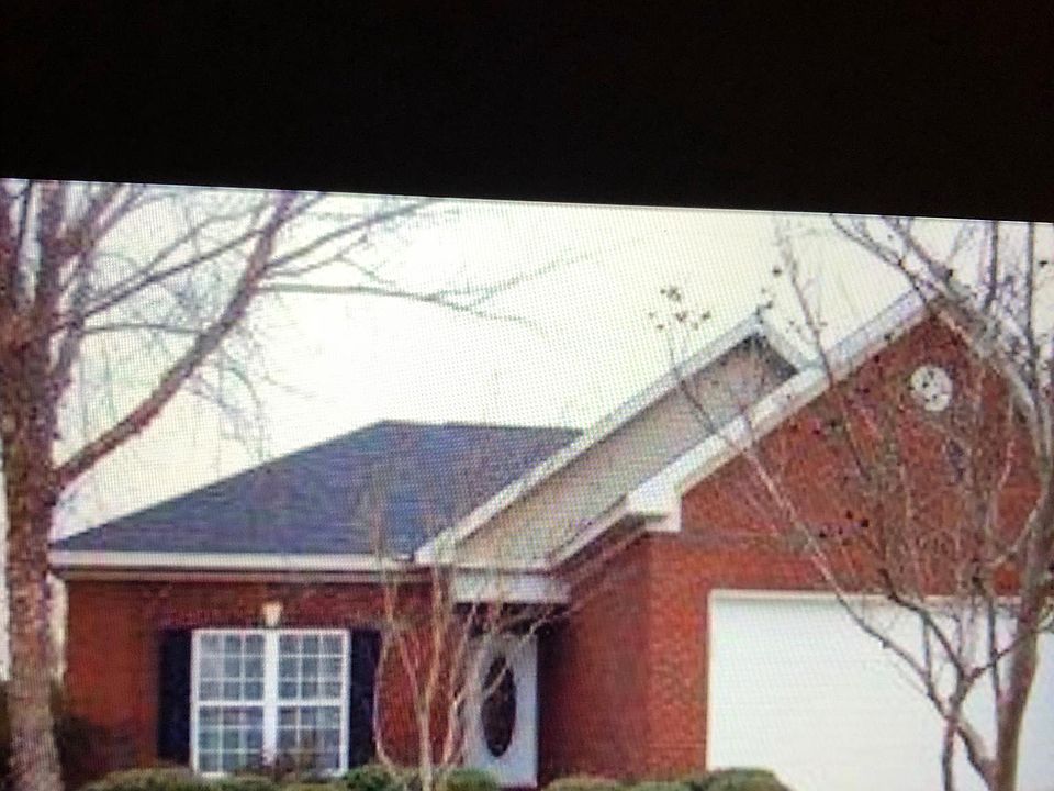 2nd image of 106 Sundance Ln