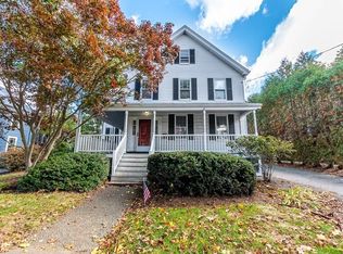 118 Mount Vernon St, Dedham, MA 02026