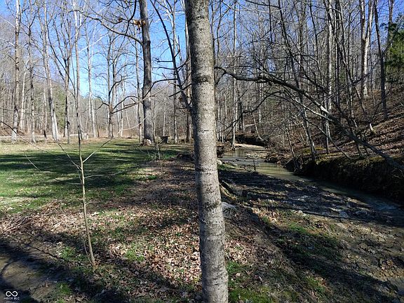 4th image of 4017 Helmsburg Rd