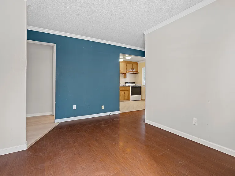 655 Reseda Dr #2 — Photo 4