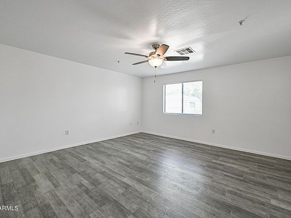 5th image of 3065 N 67th Ave APT 236