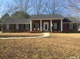 5696 Old Fairground Rd, Benson, NC 27504