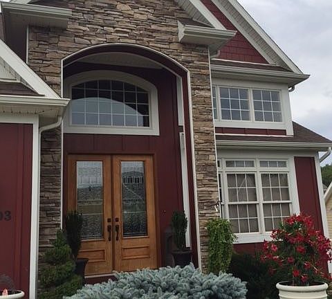 2nd image of 403 S Harwich Cir