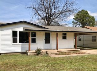 608 W Adams St, Crescent, OK 73028