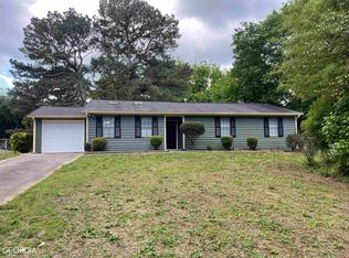 3423 Warwick Way, Snellville, GA