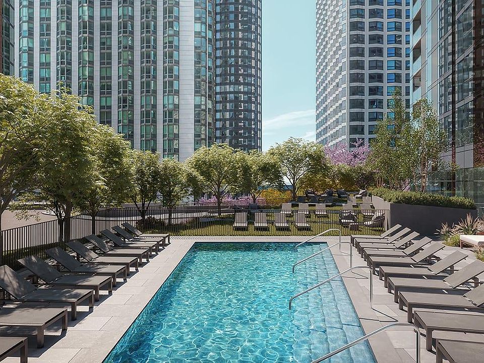 2nd image of 450 E Waterside Dr #1112