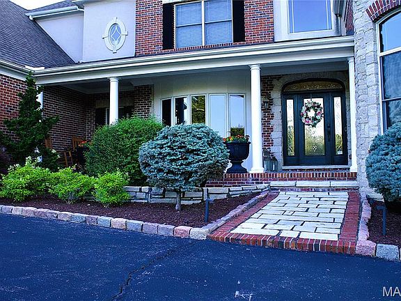 3rd image of 1009 Savonne Ct